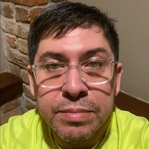 Meet your Posher, Crispin